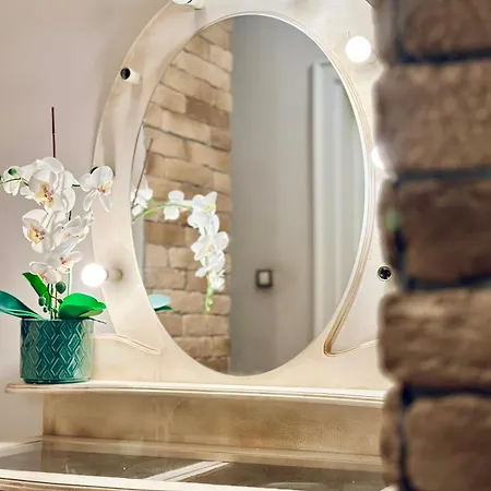 Apartment Modern Luxury In Heart Of