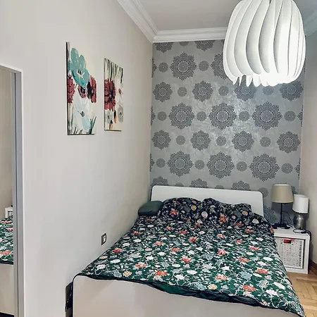 Modern Luxury In Heart Of *